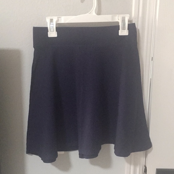 Forever 21 Dresses & Skirts - ⭕️3for$15⭕️ Ruffle dark blue mini skirt